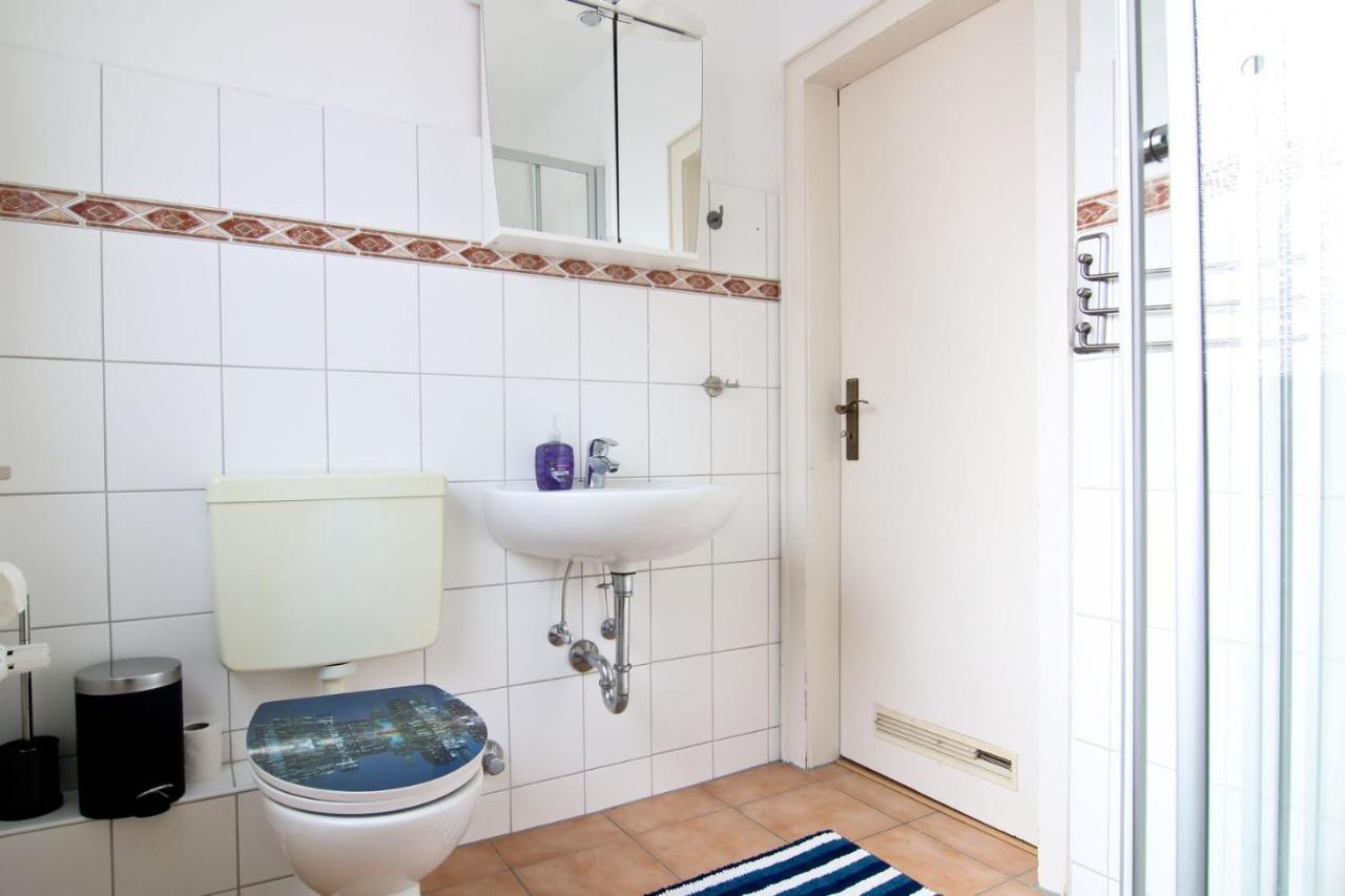Apartmondo Ferienwohnungen ヴッパータール エクステリア 写真