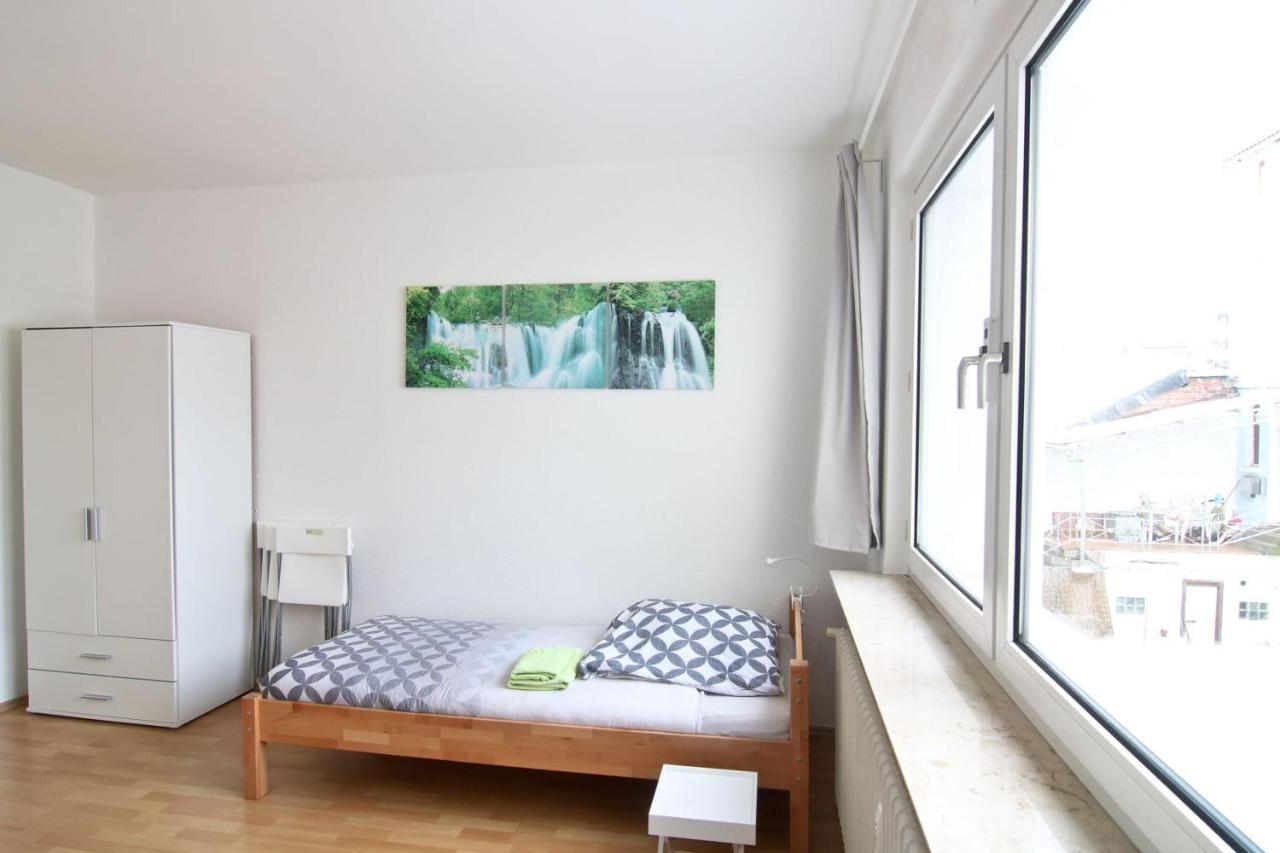 Apartmondo Ferienwohnungen ヴッパータール エクステリア 写真